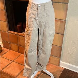 Zara Khaki Wide Leg Cargo Pants, size 8